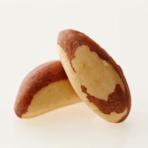 brazil nuts high in selenium, good for thyroid health