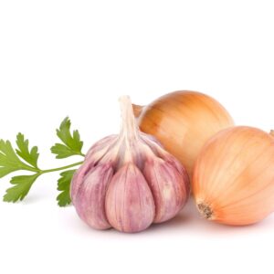 garlic and onion, sulfur-rich foods, benefit testosterone increase.