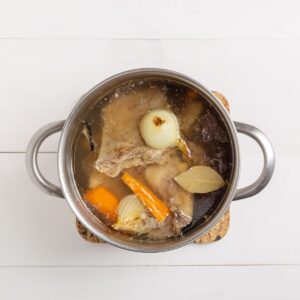 bone broth collagen rich food leaky gut and IBS sibo healing