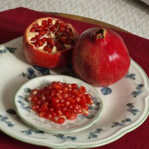 prebiotic pomegrenate