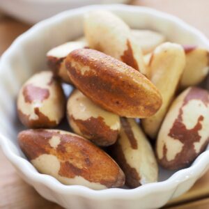 brazil nuts thyroid woman health
