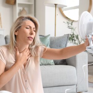 woman with hot flashes best food for menaupose